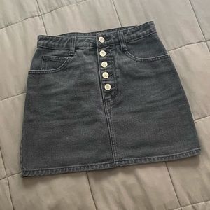 Women’s Small Black Button Up Skirt